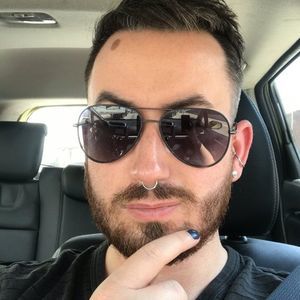 Meet your Posher, Chris